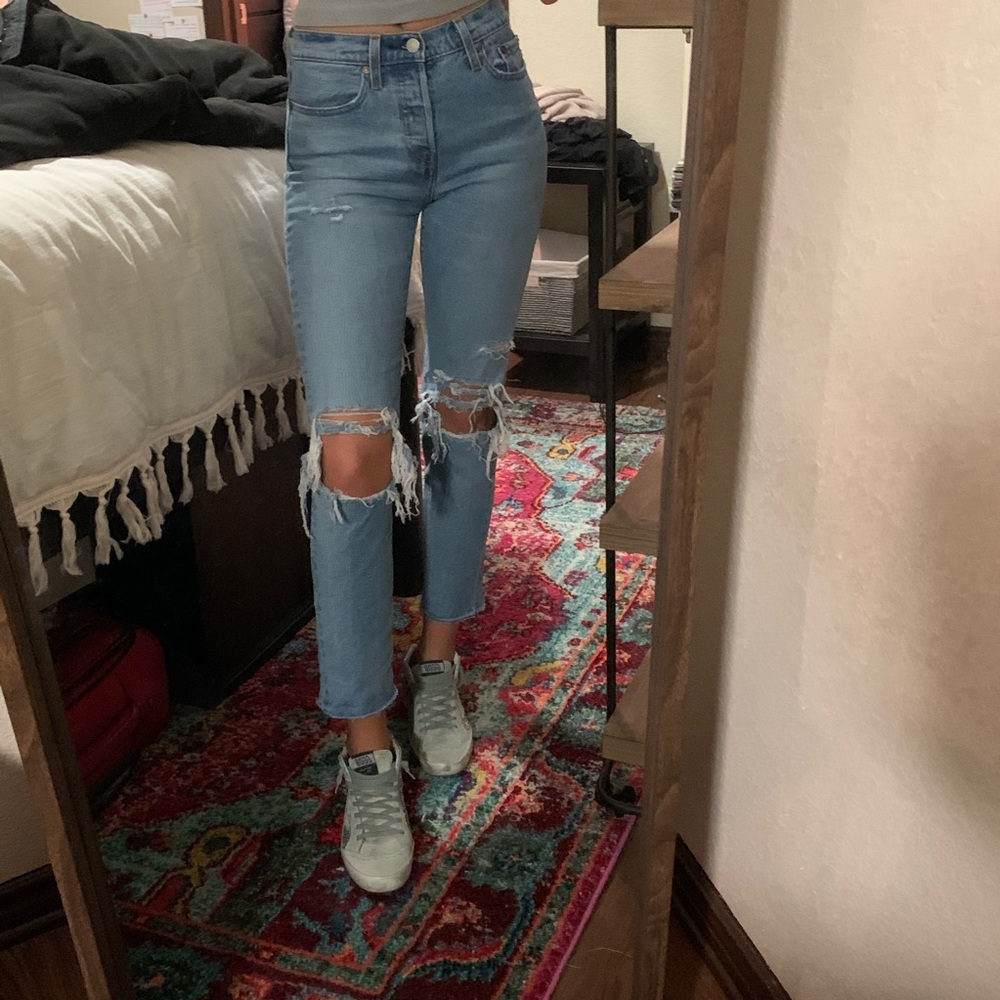 Levi’s Wedgie Crop Jeans